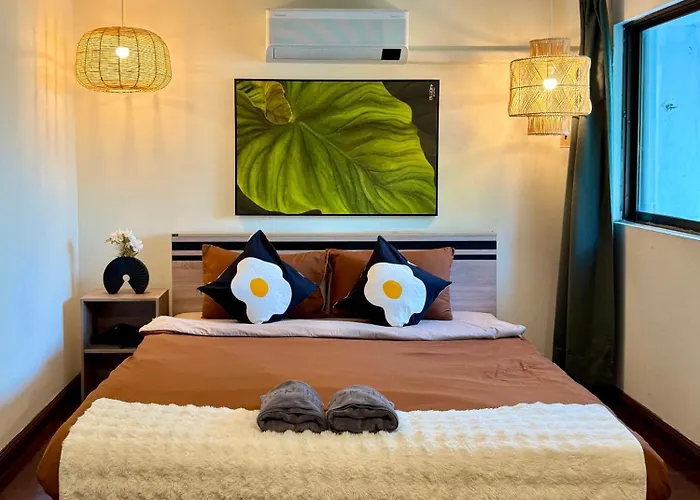 Villa Private House 3 Beds + Double Beds In Heart Of Phromphong